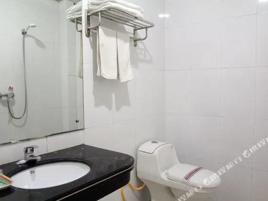 Huating Hostel