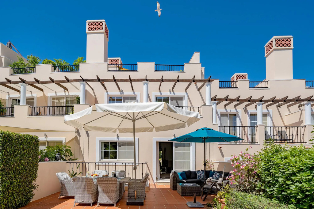 Luxury Townhouse in Palmyra Vila Sol Resort By Ideal Homes Near Vilamoura