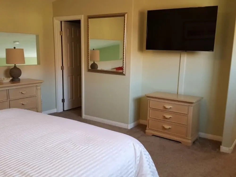 Wayne And Jill Wardell 3 Bedroom Condo