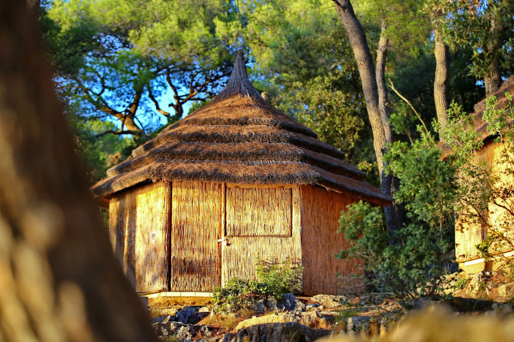 Pine Beach Bungalows all inclusive