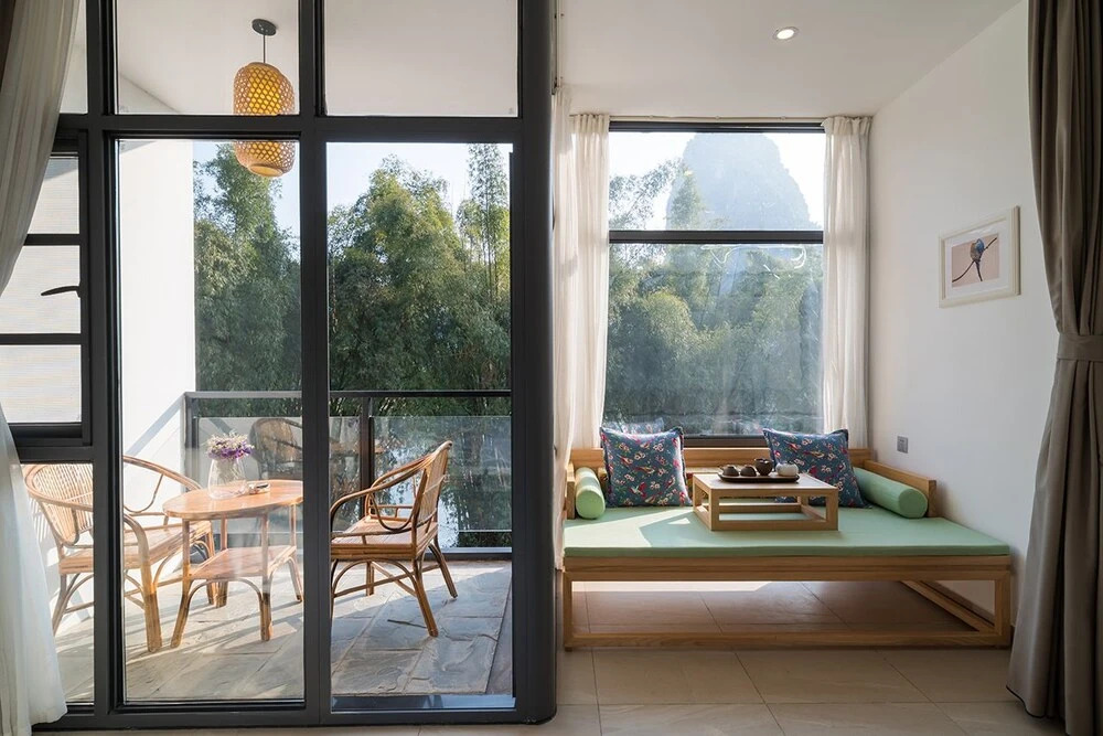 CTN LiRiver Boutique Hotel