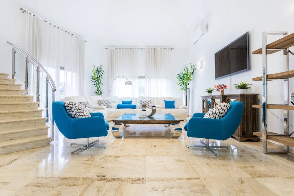 Villa Desiree 5BR Cocotal Luxury Villa Pool Maid
