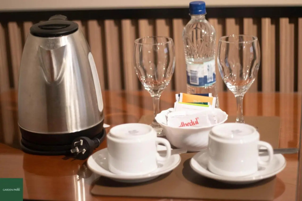 Garden Park Hotel