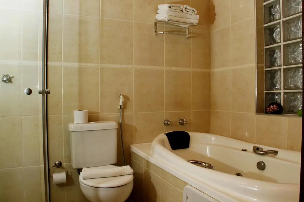 Hiu Hotel