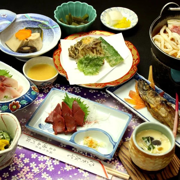 Motoyu Yunishikawakan Honkan