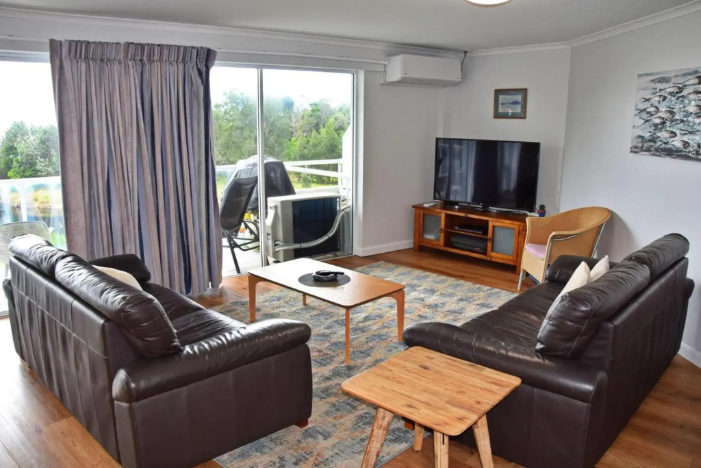 Ocean Shores Apartment 14