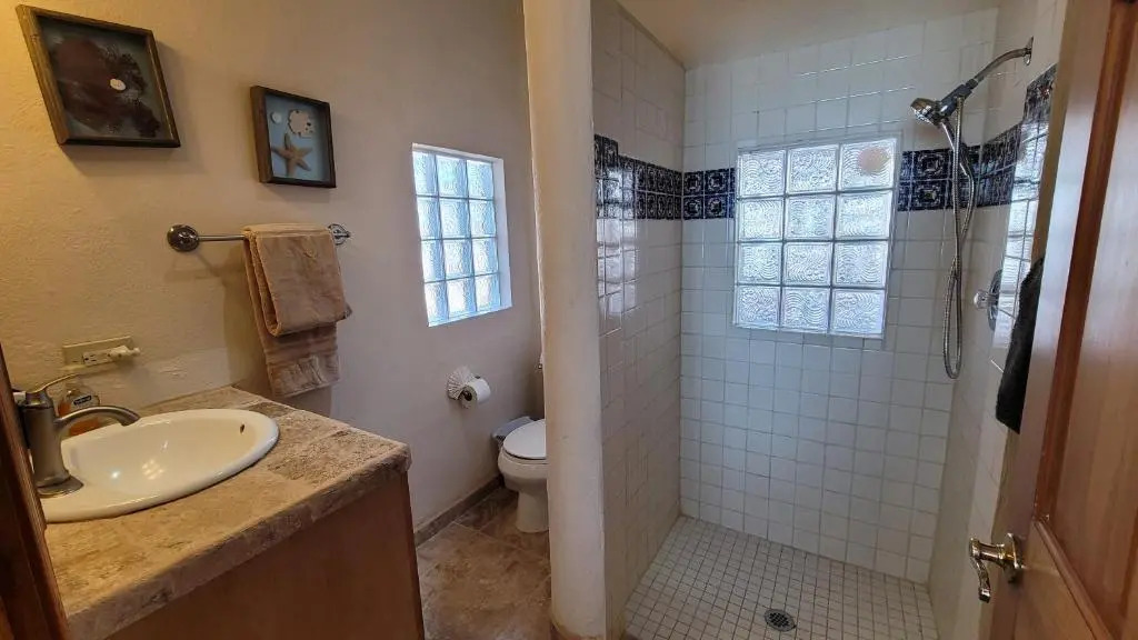 Casa Evita 4 Bedroom Beachfront Home