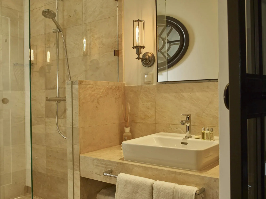 PEST-BUDA Design Hotel