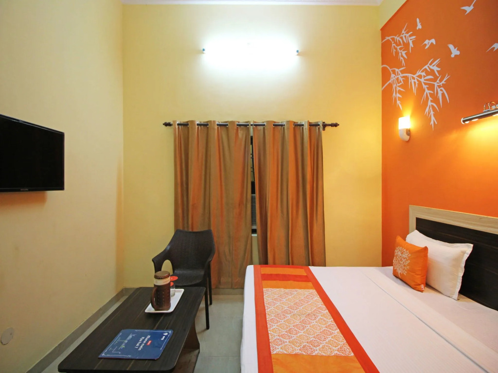 FabHotel KK Residency