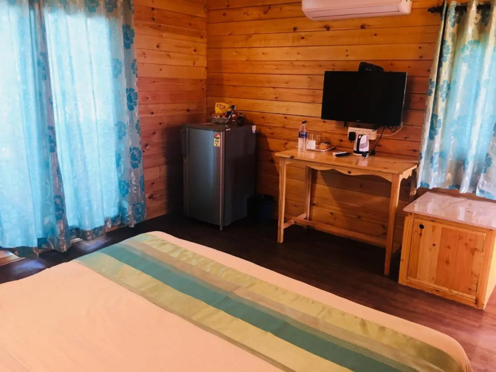 Divine Beach cottages on Arambol beach