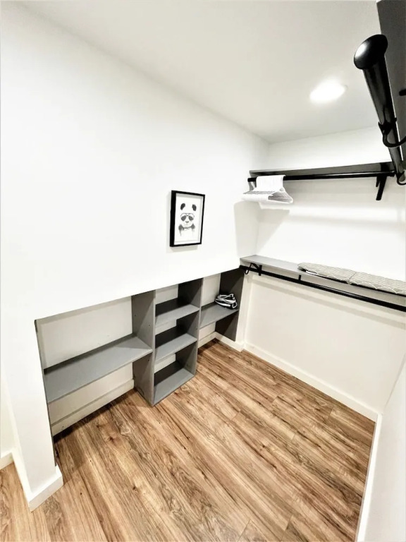 Boardwalk- Large Modern Unit With King bed Fast Wifi Free Coffee and Easy Parking