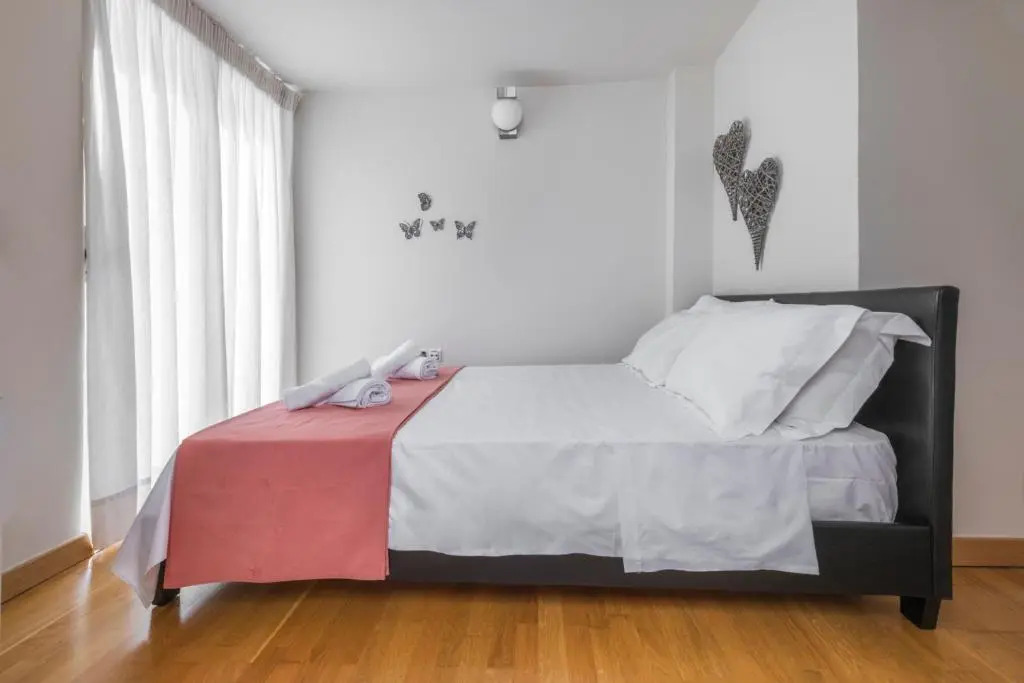 Rainbow Luxurious Villa in Ialysos