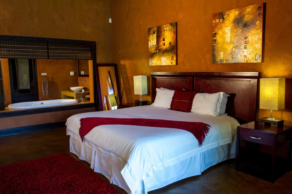 Riverstone Lodge