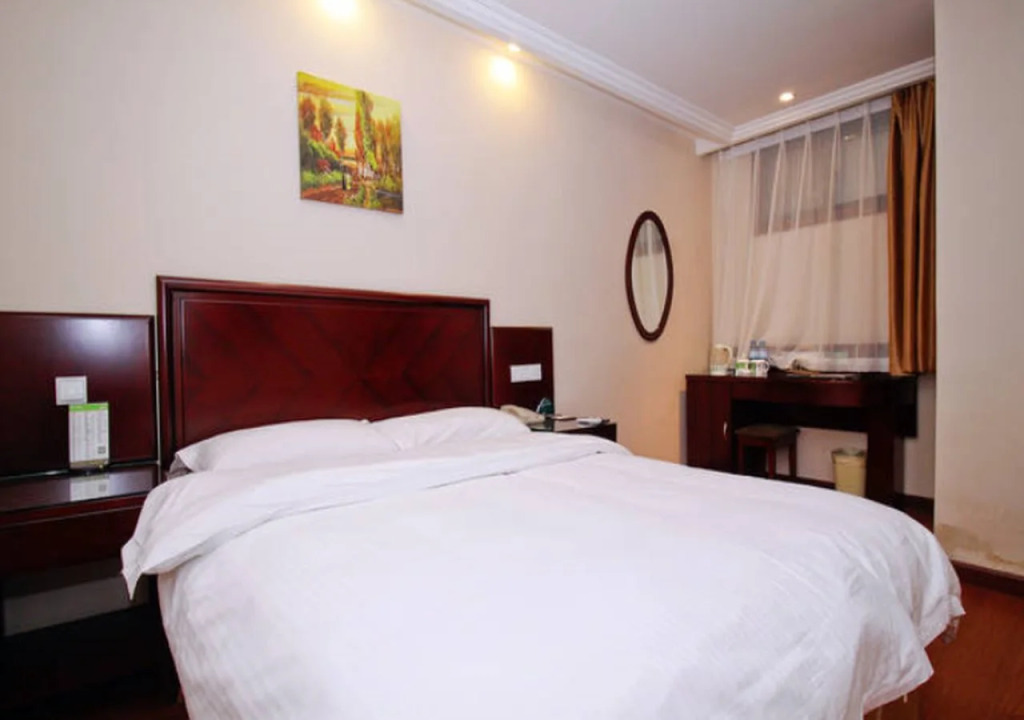 GreenTree Inn Anhui Hefei Railway Station Baowen Building Express Hotel