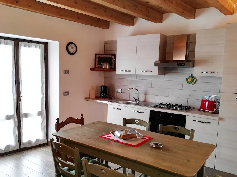 Appartamenti Casa Rita & Antica Corte Ginevra