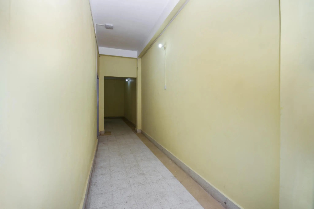 OYO Flagship 76352 De Jindal Guest House