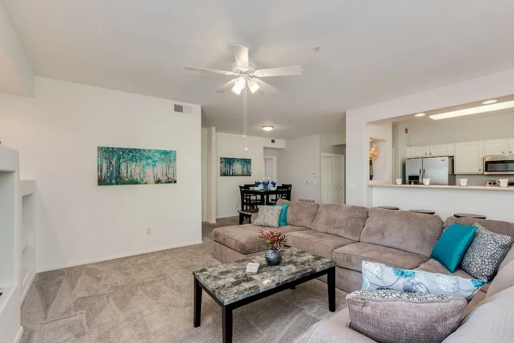 Pleasant #2092 - 2 Br Condo
