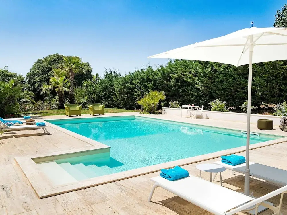 Villa in Salemi With Pool and Garden