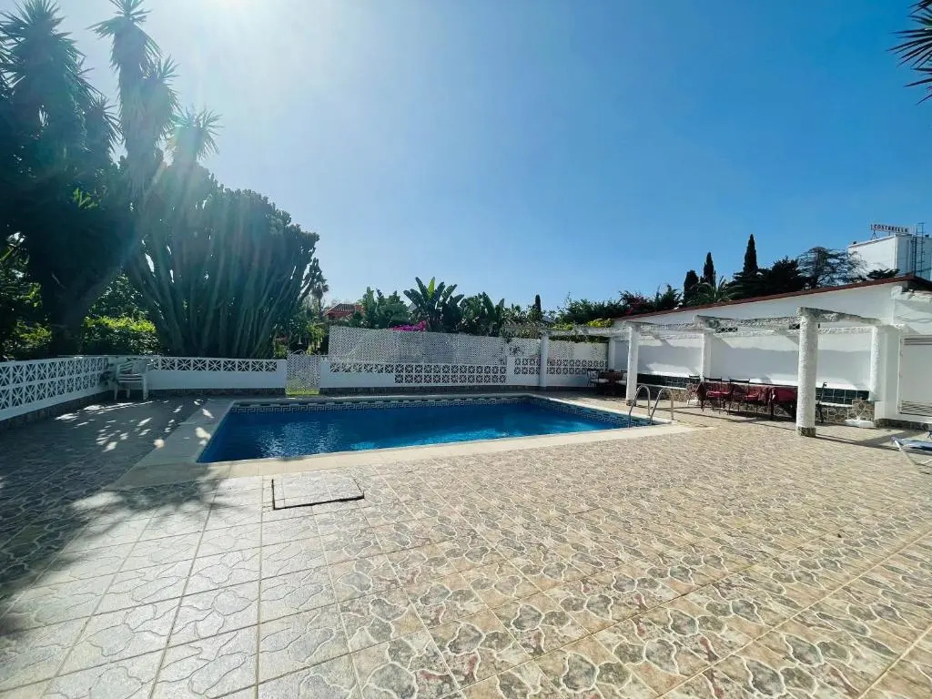 Magnifica vivienda a 650m de la playa en Marbella