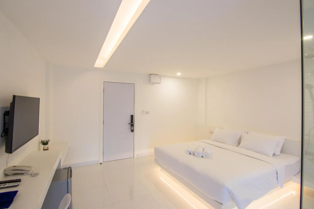 The White Hotel By Charoensri (SHA Extra Plus)
