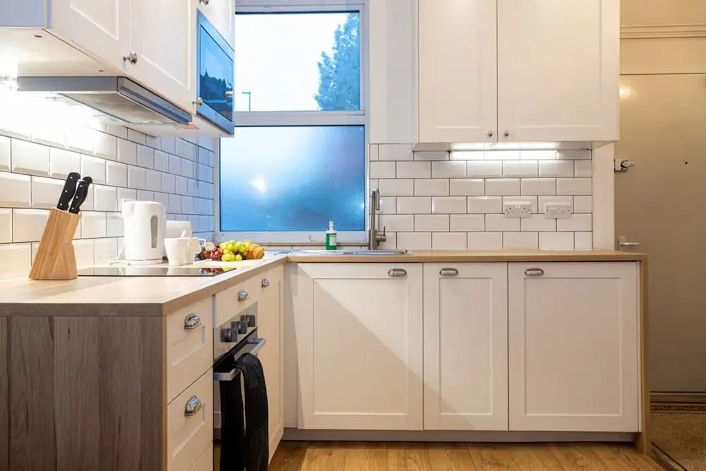 Unique 1 Bedroom Apartment by Pillo Rooms
