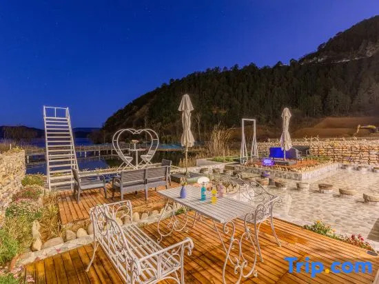 Lugu Lake Nachao·Fuchen Boutique Homestay
