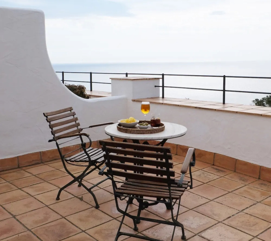 El Far Hotel Restaurant