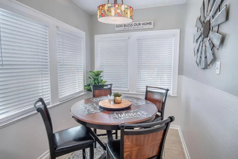 Stunning 3 BR Home Near DT Alamodome - Riverwalk