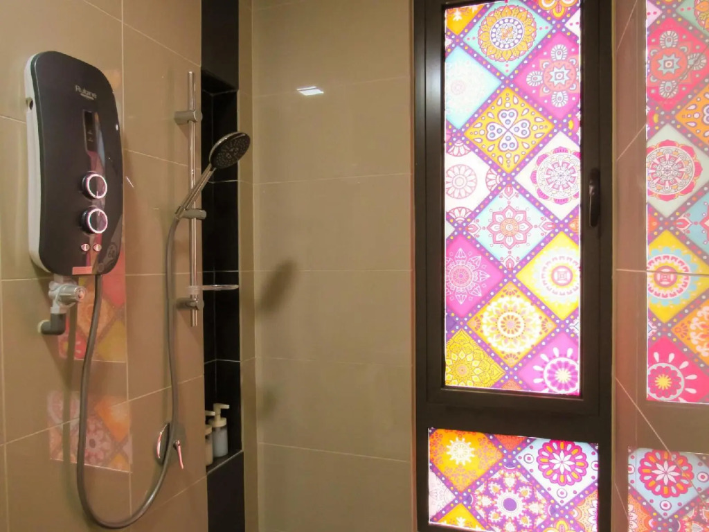 Pandora HomeStay