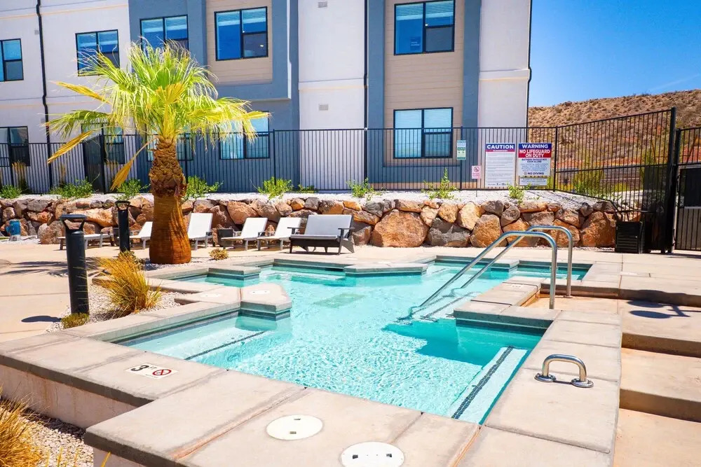 Mane Stay At Terra 3 Bedroom Condo