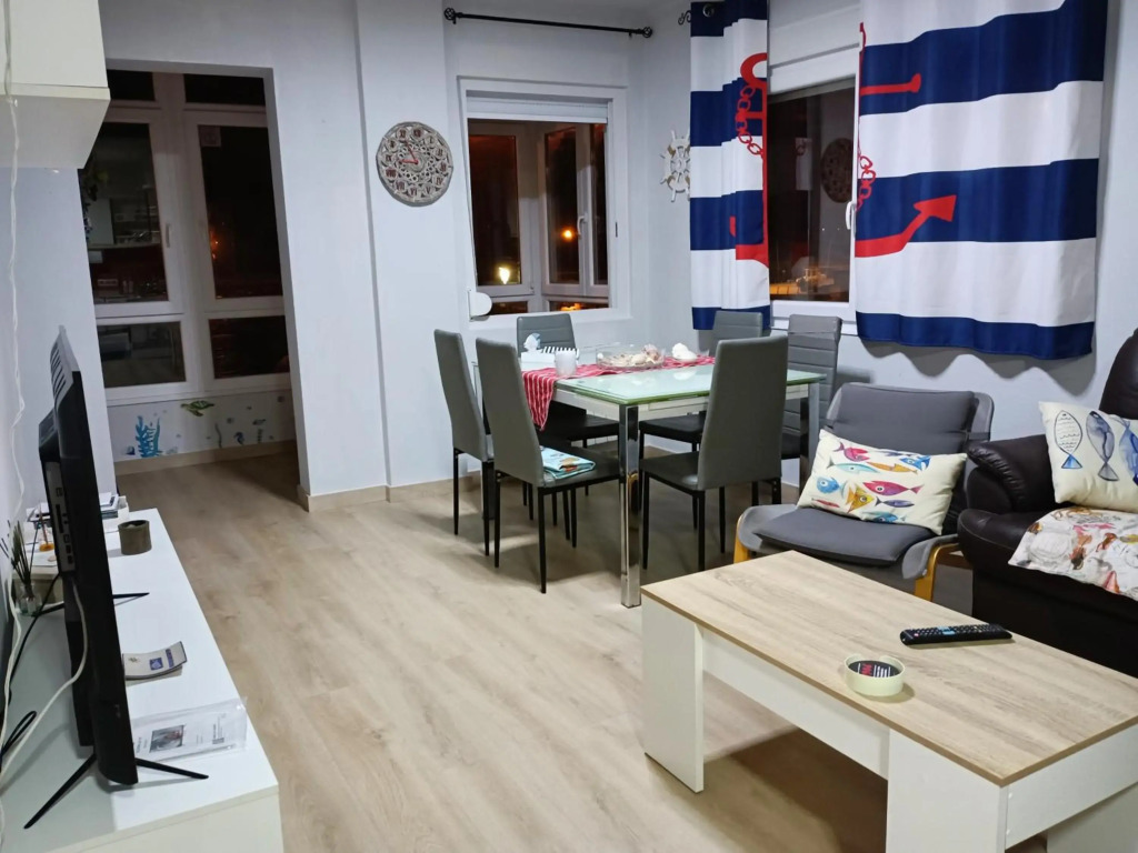 Muxía Apartamento enfrente al puerto 4 personas