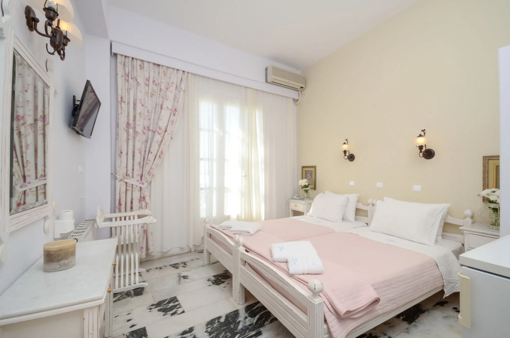 Kymata Hotel