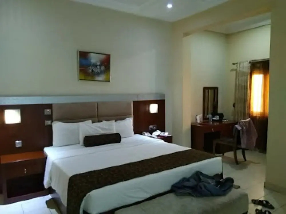 Nippon Grand Hotels - Apartment And Kitchen