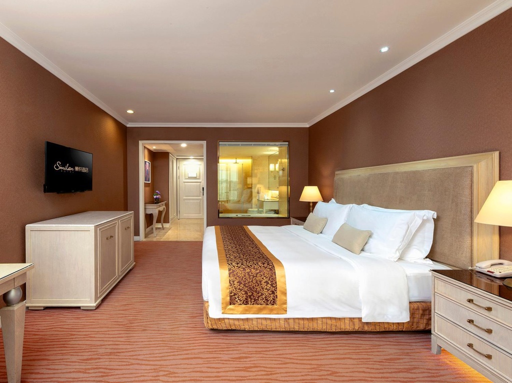 Similan Hotel Zhuhai-Gongbei Port High speed Railway Station