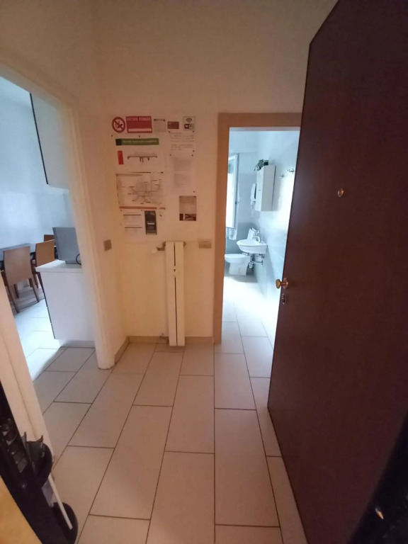 Simple & Comfortable apartment vicino POLICLINICO