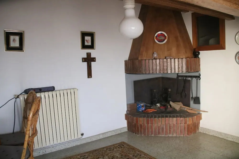 HOSTAL BURGALES