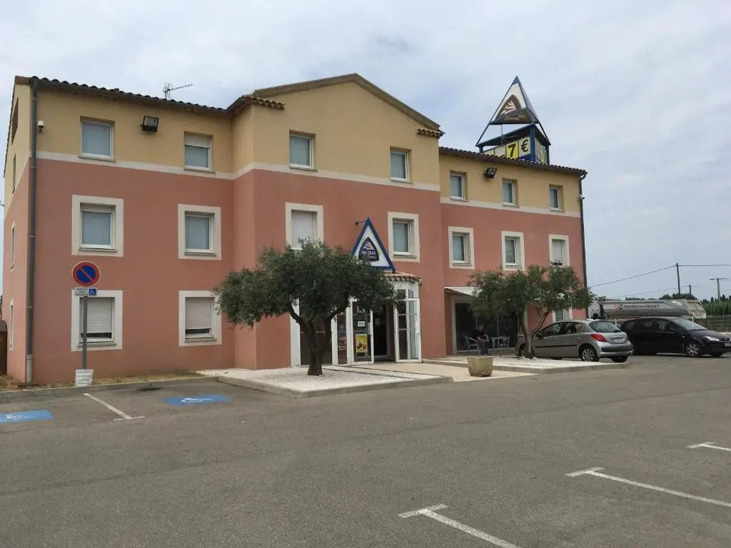 Hôtel AKENA Chateaurenard - Parc des Expositions Avignon