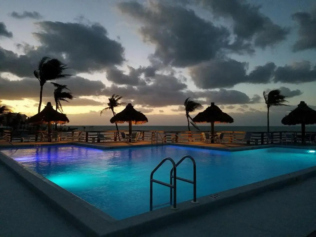 Caloosa Cove Resort by CoolVacay