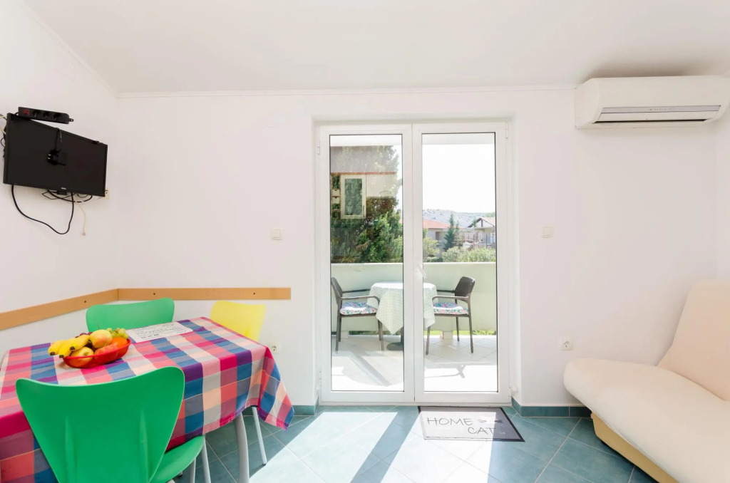 Apartments Ruzica M