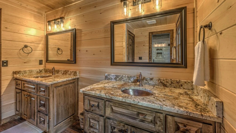 Honey Bear Lodge by Escape to Blue Ridge