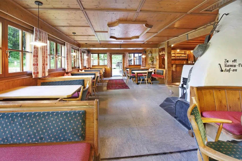 Alpenchalet Lacknerbrunn bis 23 P
