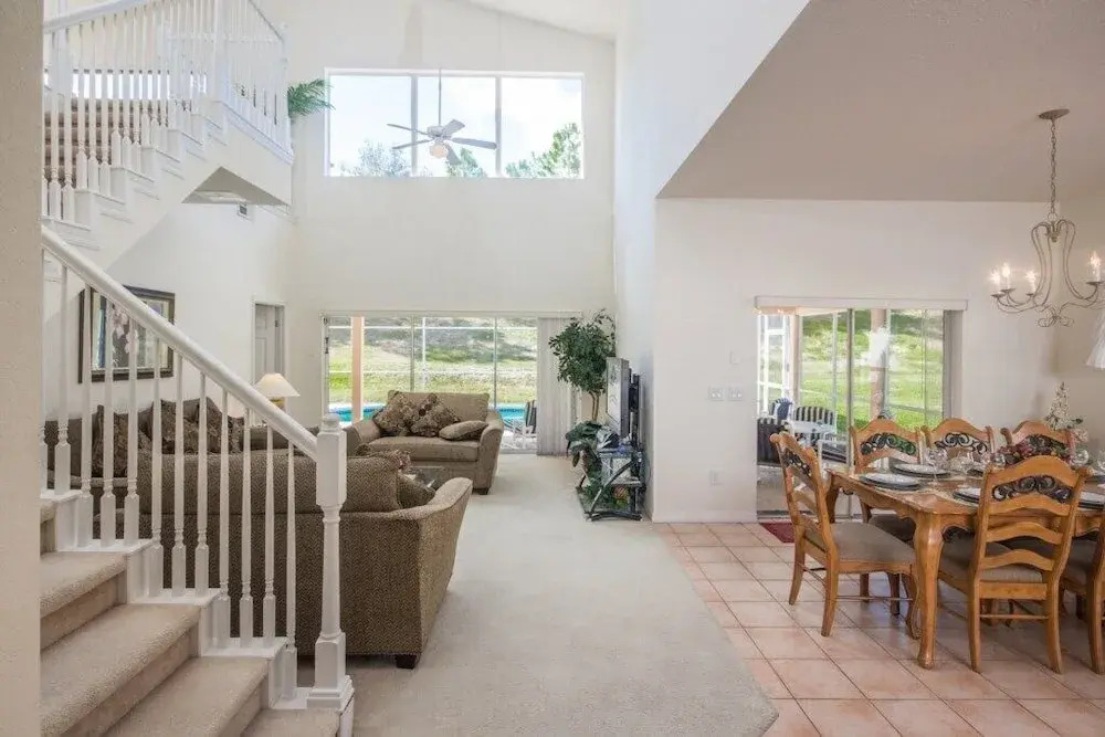 Games Room, Pool, Spa Large Pool Area! 5 Bedroom Home by RedAwning