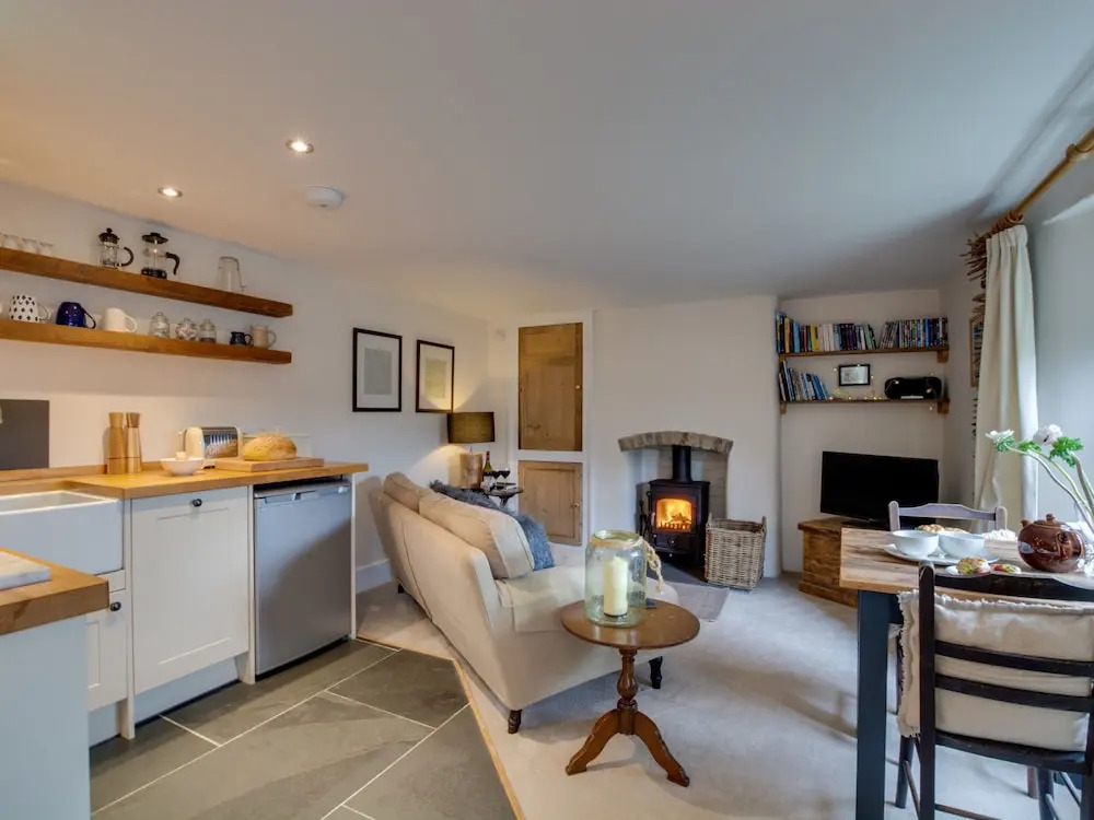 Lovely Holiday Home in Saint Agnes With Garden