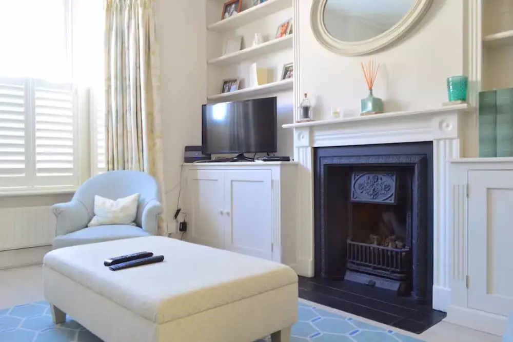 Amazing 4 Bedroom Family Home in a Calm Area