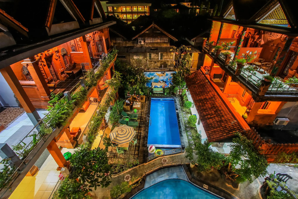 Lumbung Sari Hotel Legian