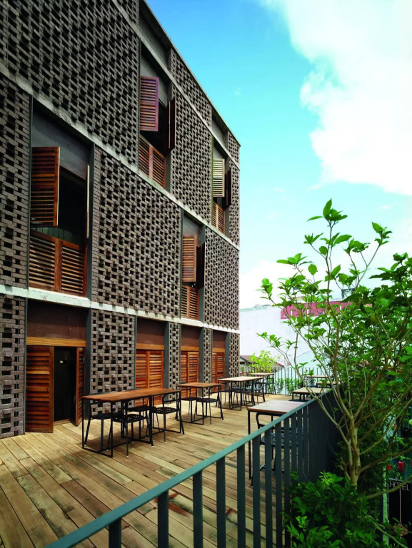 Lantern Hotel