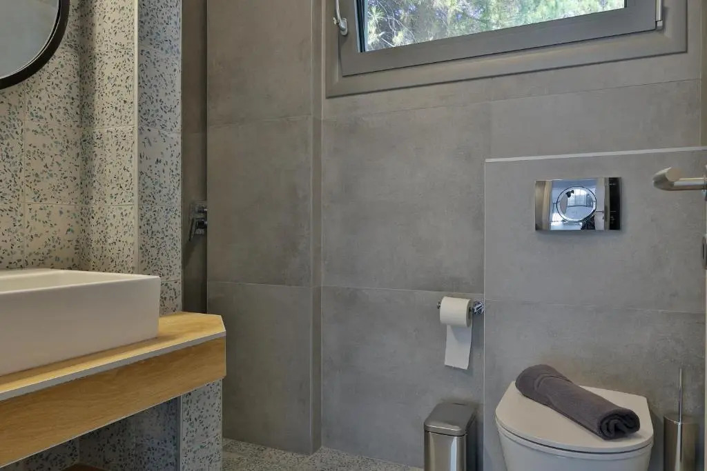 4 Roses Pool Villas