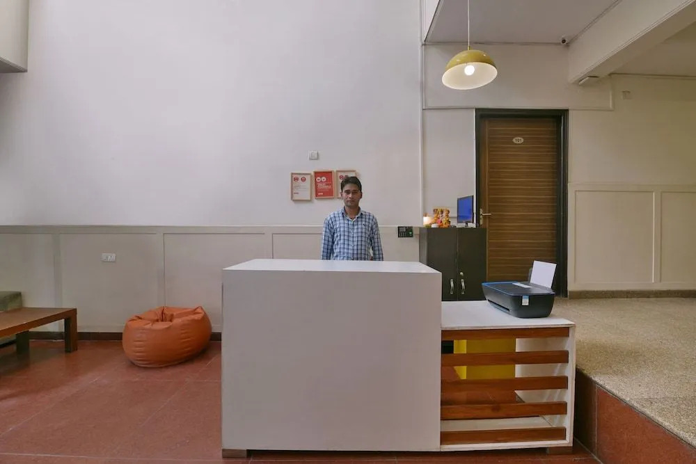 OYO Flagship 273 Noida Expressway SEZ