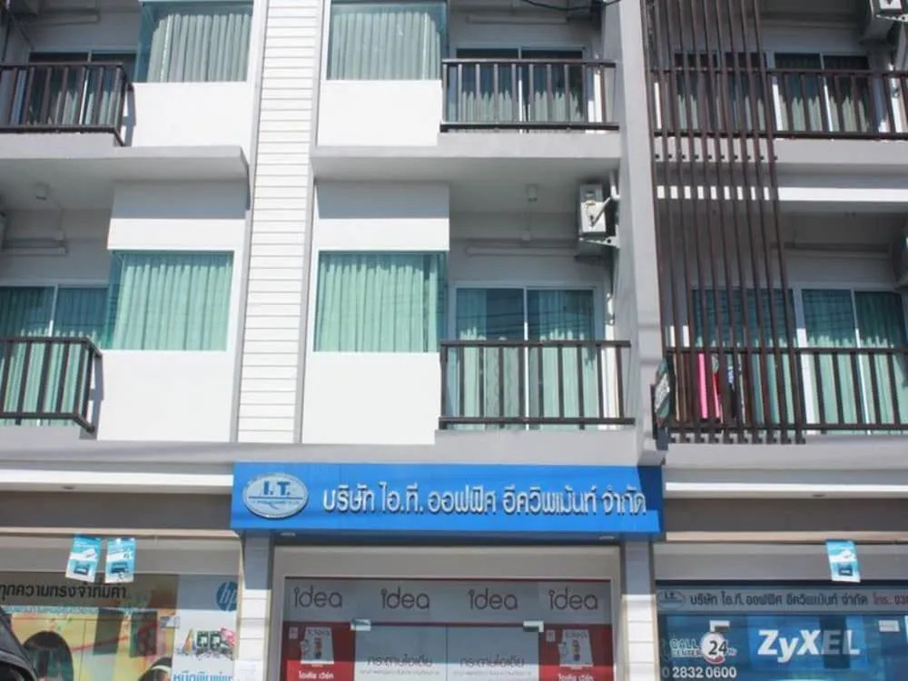 Sinsupatakul Apartment