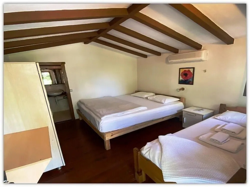 Montenegro Motel